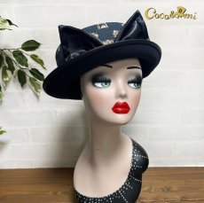 画像9: 猫かぶらニャいと！モダンハット(猫まみれ)/黒ブリム (9)