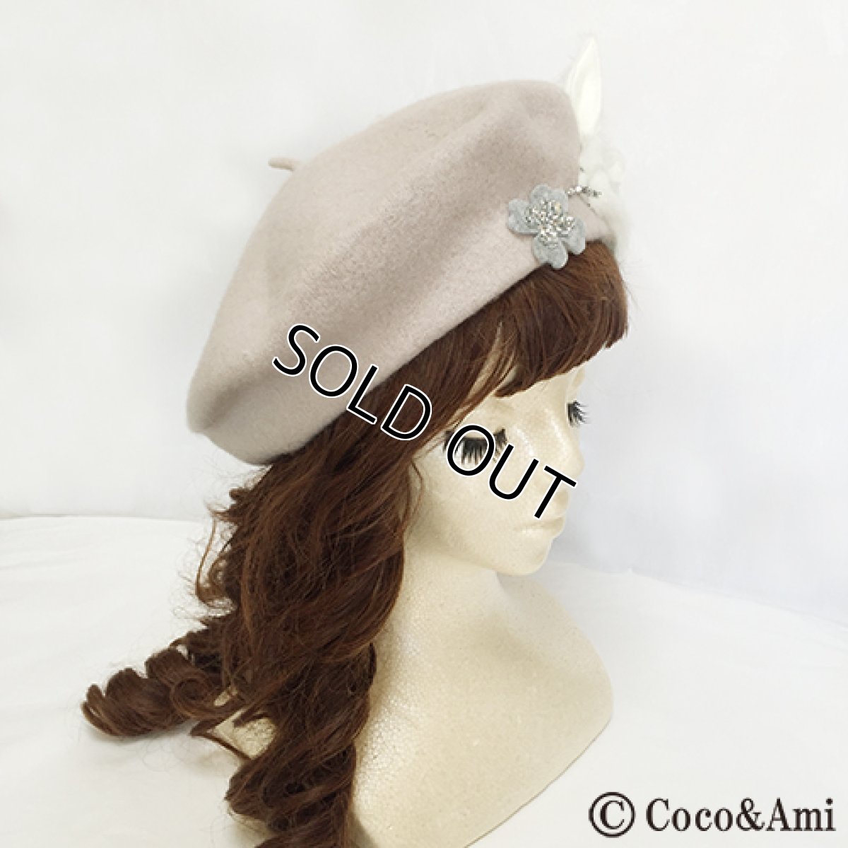 画像3: 飴ージング！ウサギダーマンベレー（ピンクベージュ） (3)