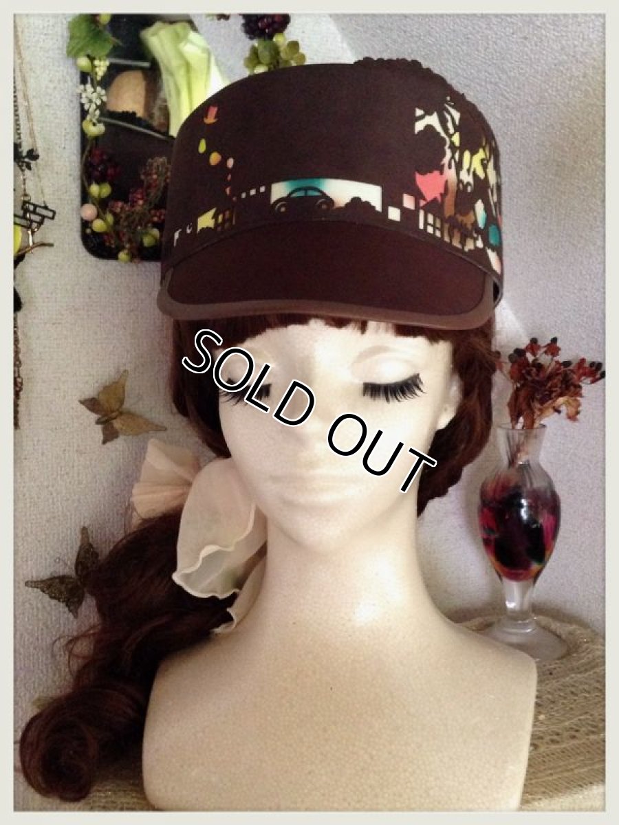 画像4: 泣いても泣いてもキリンがない！キャスケット(ブラウン) (4)