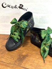 画像2: 【受注期限12/12(金)23:59迄】スニーカー（一つ屋根の下） (2)