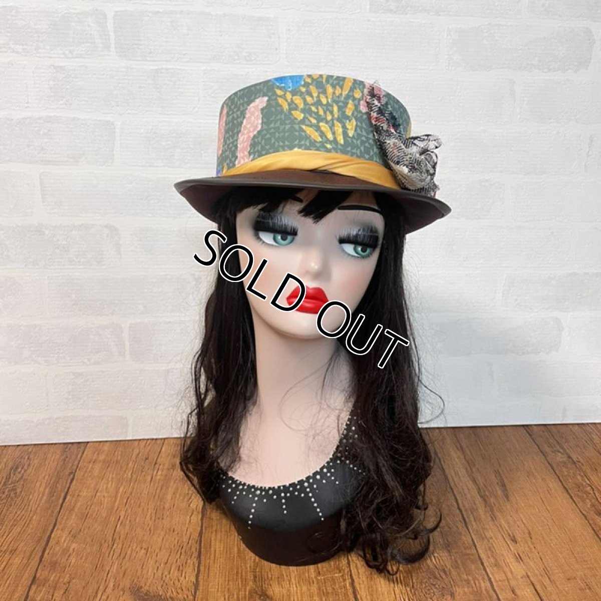 画像4: 【JI'NE×ここあみコラボ！】カーキハット【1点物】 (4)