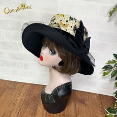 画像8: 女優のつば広モダン帽(チョ〜羽ばたき) (8)